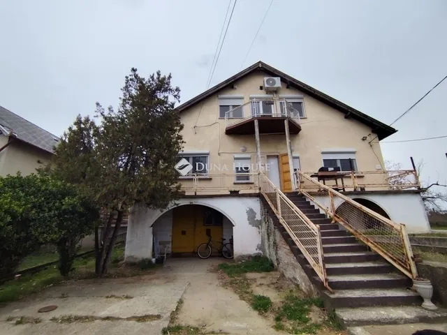 Eladó ház Dunaharaszti 241 nm