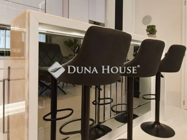 Eladó lakás Budapest V. kerület 121 nm