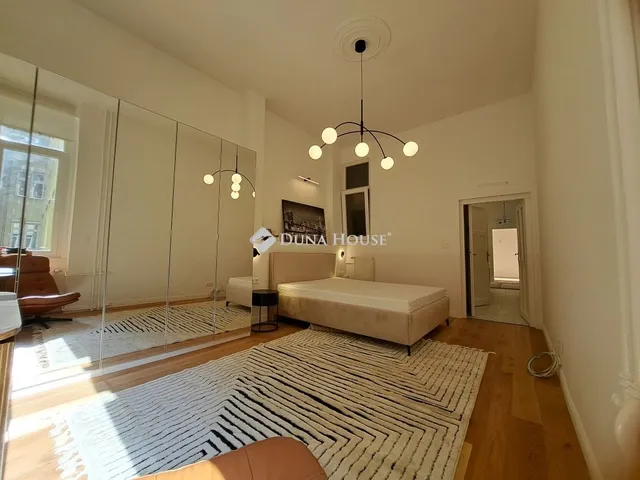 Eladó lakás Budapest V. kerület, Belváros 68 nm