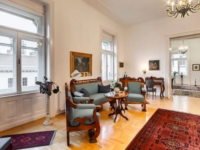 Eladó lakás Budapest V. kerület, Belváros 176 nm