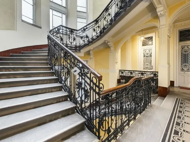 Eladó lakás Budapest V. kerület, Belváros 176 nm