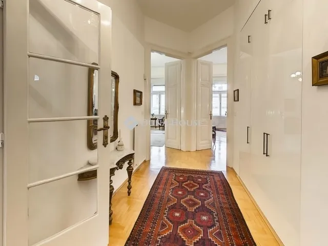 Eladó lakás Budapest V. kerület, Belváros 176 nm