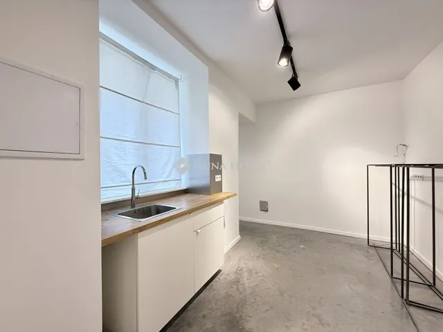 Eladó lakás Budapest VI. kerület 62 nm