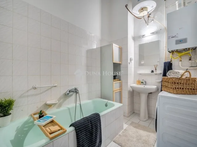 Eladó lakás Budapest V. kerület, Belváros 100 nm