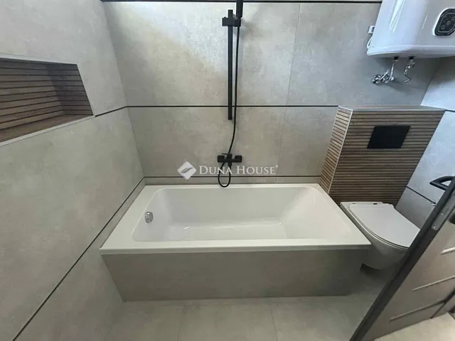 Eladó ház Budapest XVII. kerület, Akadémia-Újtelep 88 nm