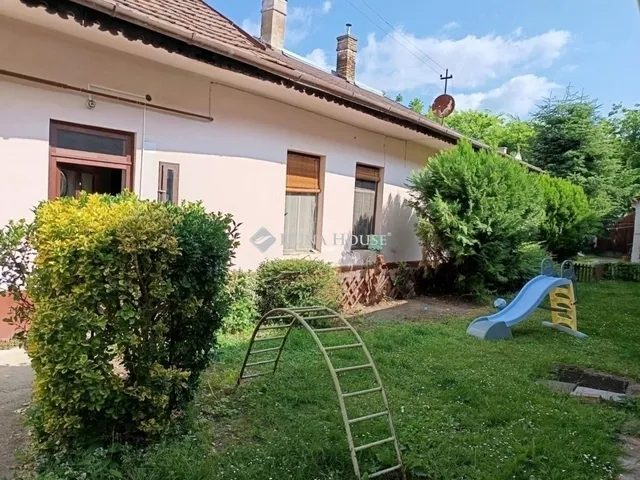 Eladó lakás Vác 58 nm