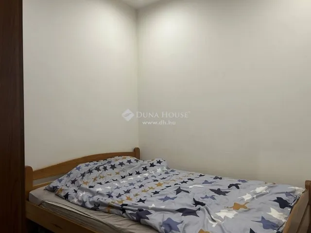Eladó ház Vecsés 210 nm