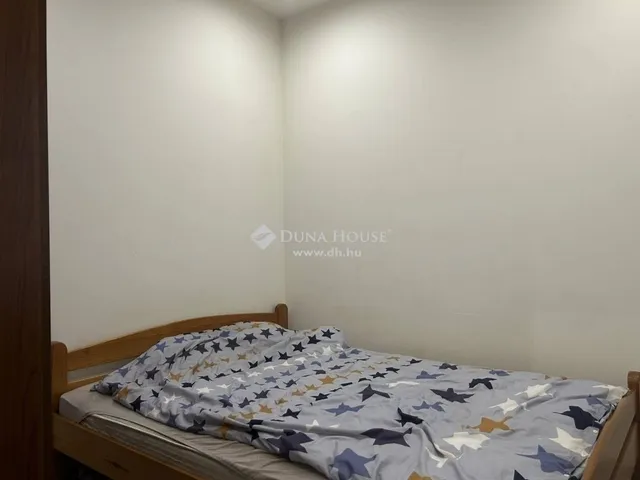 Eladó ház Vecsés 210 nm