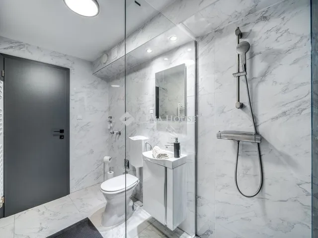 Eladó lakás Budapest VIII. kerület 80 nm