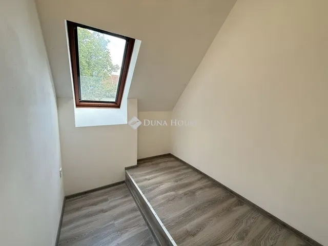 Eladó lakás Budapest XIX. kerület 92 nm