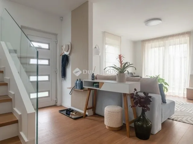 Eladó lakás Budapest XVII. kerület 120 nm