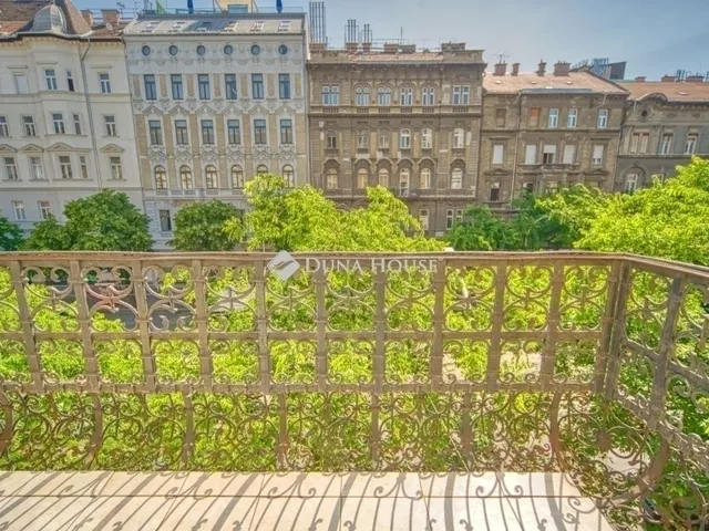 Eladó lakás Budapest VIII. kerület 107 nm