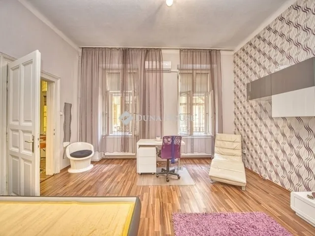 Eladó lakás Budapest VIII. kerület 107 nm