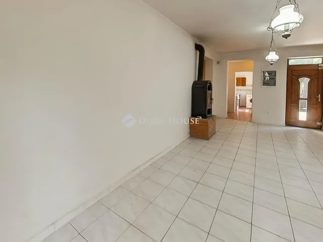 Eladó ház Budapest XVII. kerület 317 nm