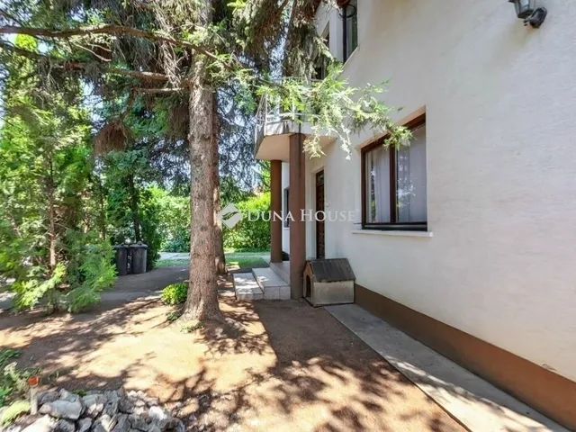 Eladó ház Budapest XVII. kerület 317 nm