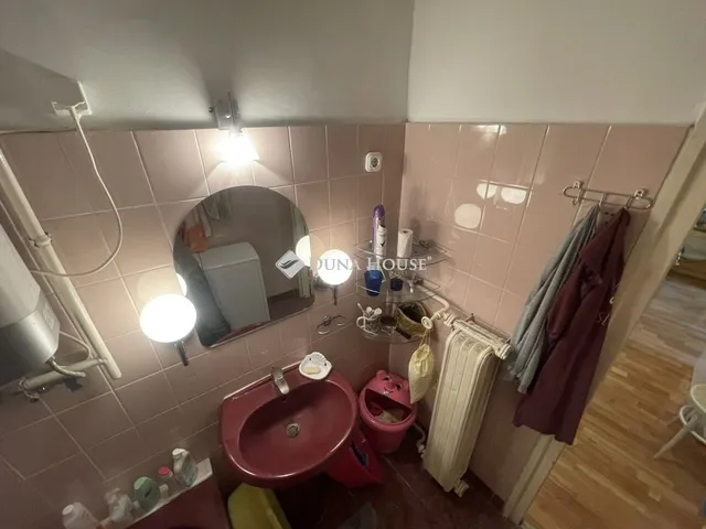 Eladó lakás Budapest VIII. kerület, II. János Pál pápa tér 72 nm