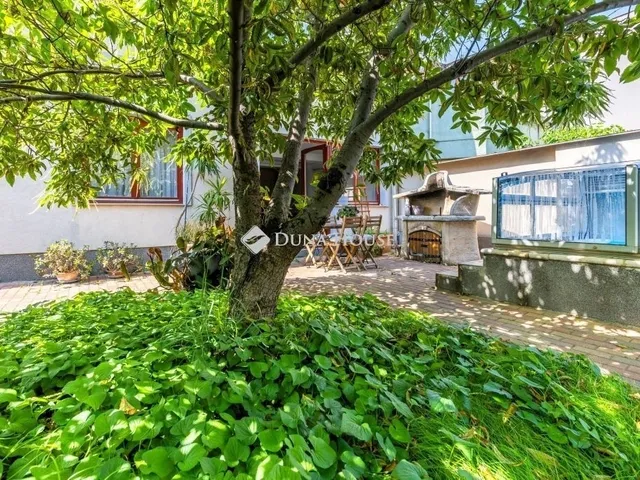 Eladó ház Budapest XX. kerület 198 nm