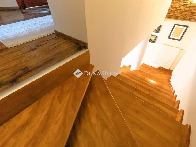 Eladó ház Budapest XX. kerület 198 nm