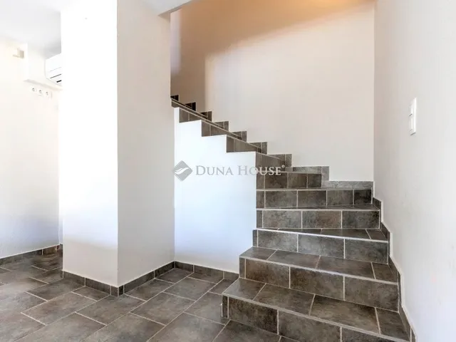 Eladó ház Budapest XX. kerület 198 nm