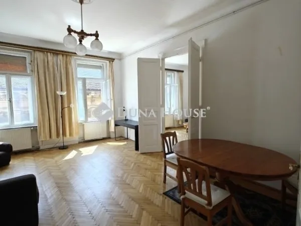 Eladó lakás Budapest VIII. kerület 113 nm