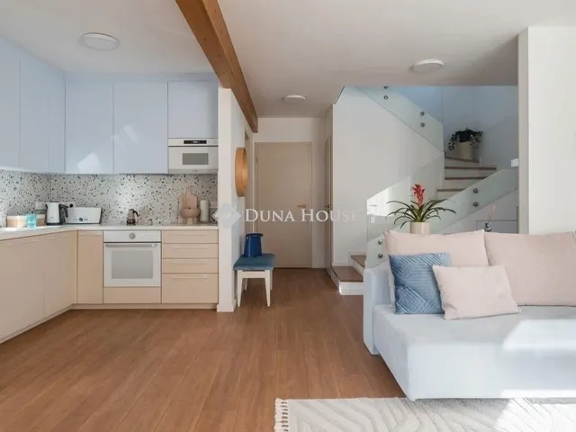 Eladó lakás Budapest XVII. kerület 120 nm