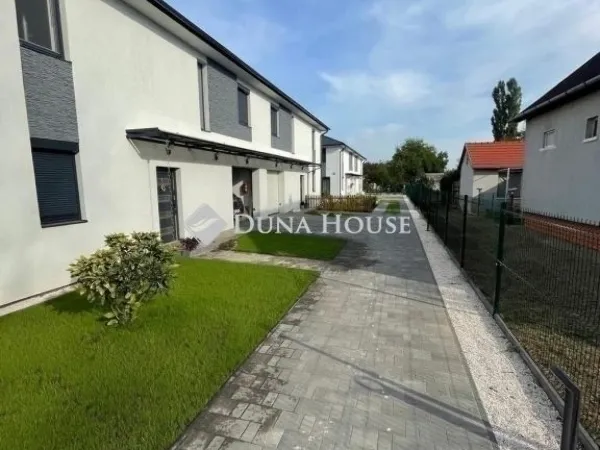 Eladó lakás Budapest XVII. kerület 120 nm