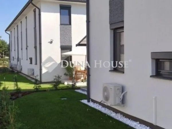 Eladó lakás Budapest XVII. kerület 120 nm