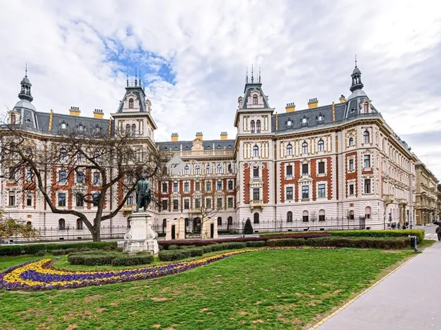 Eladó lakás Budapest VI. kerület 85 nm