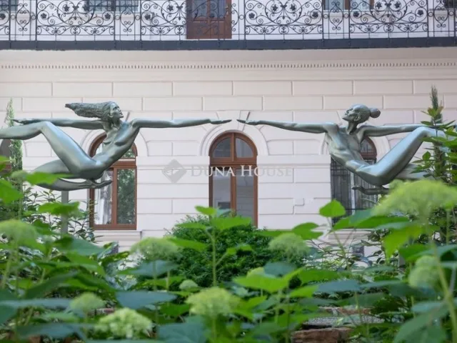 Eladó lakás Budapest VI. kerület 85 nm