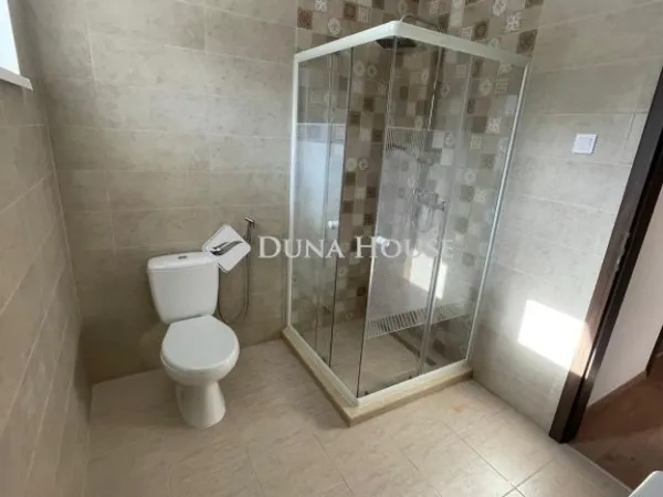 Eladó ház Budapest XVI. kerület 157 nm