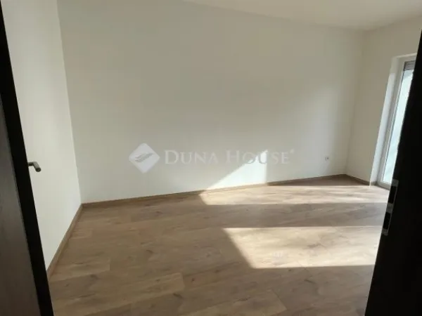 Eladó ház Budapest XVI. kerület 157 nm