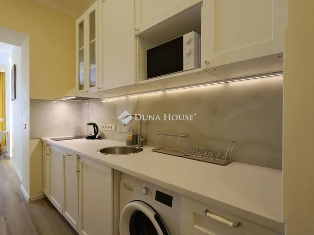 Eladó lakás Budapest VIII. kerület 99 nm