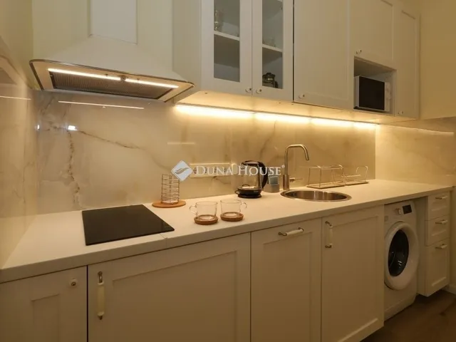 Eladó lakás Budapest VIII. kerület 99 nm