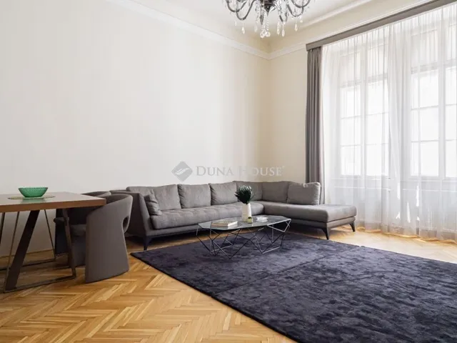 Eladó lakás Budapest V. kerület 148 nm