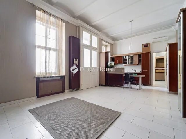 Eladó lakás Budapest V. kerület 148 nm