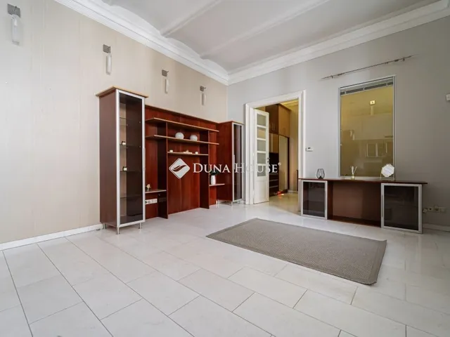 Eladó lakás Budapest V. kerület 148 nm