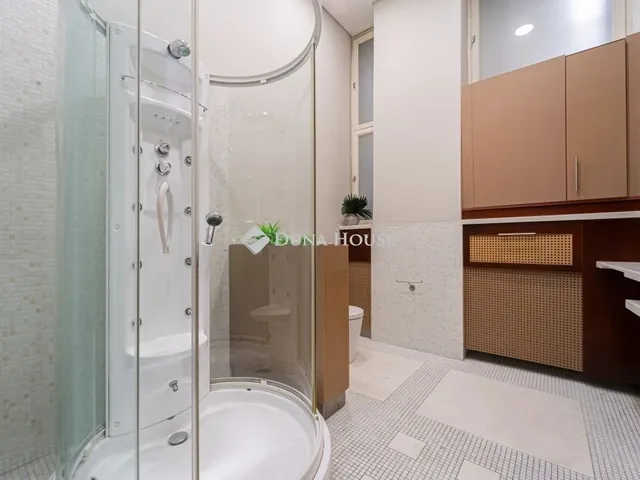 Eladó lakás Budapest V. kerület 148 nm