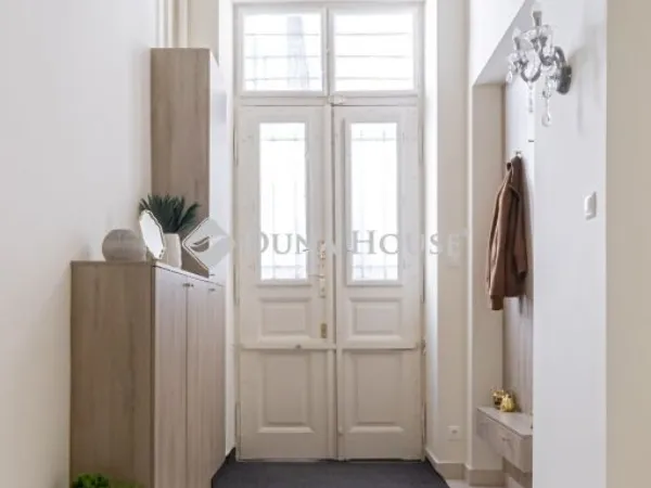 Eladó lakás Budapest V. kerület 148 nm