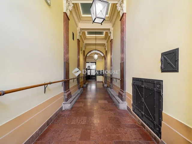 Eladó lakás Budapest V. kerület 148 nm