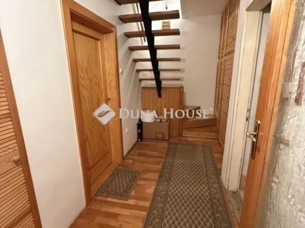 Eladó ház Budapest XXI. kerület, Királyerdő 162 nm