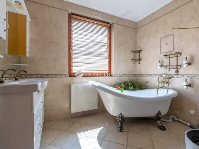 Eladó ház Budapest XX. kerület, Pacsirtatelep 93 nm