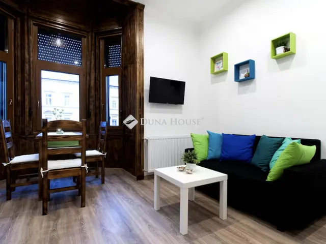 Eladó lakás Budapest VIII. kerület 156 nm