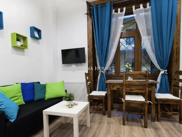 Eladó lakás Budapest VIII. kerület 156 nm