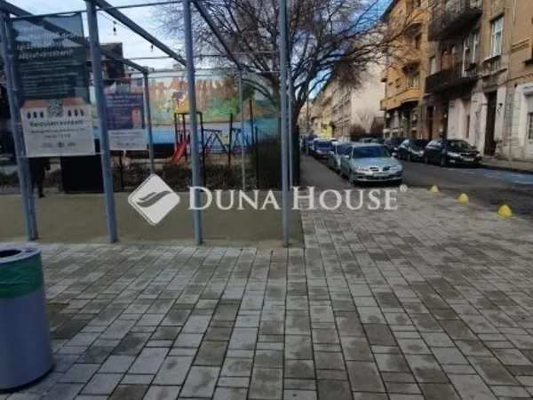 Eladó lakás Budapest VIII. kerület 55 nm