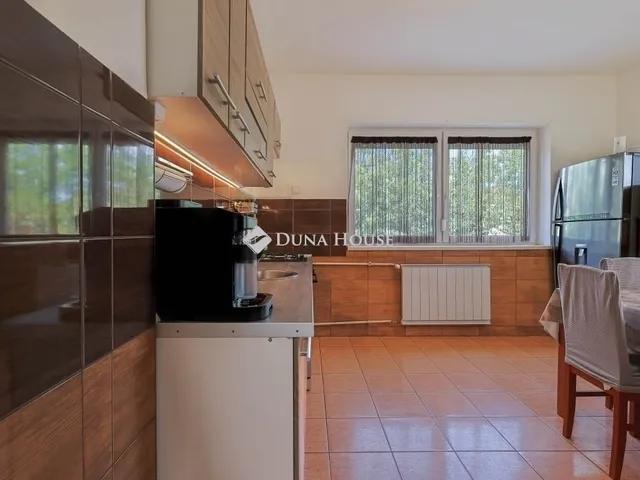 Eladó ház Budapest XVI. kerület 175 nm