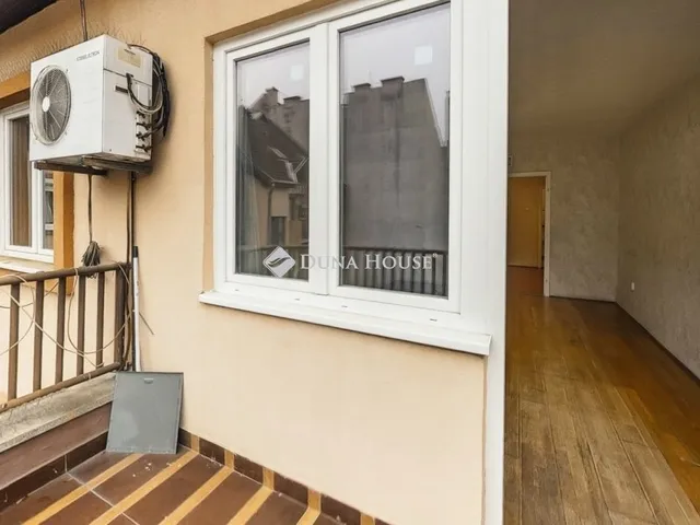 Eladó lakás Budapest VIII. kerület 157 nm