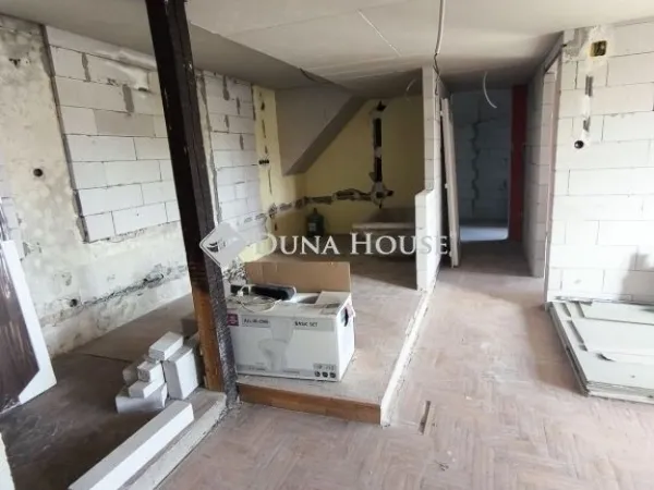 Eladó ház Budapest XXI. kerület 471 nm