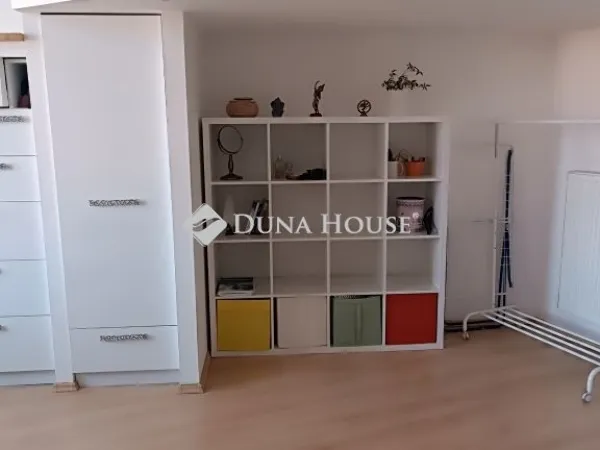 Eladó lakás Budapest VIII. kerület 77 nm