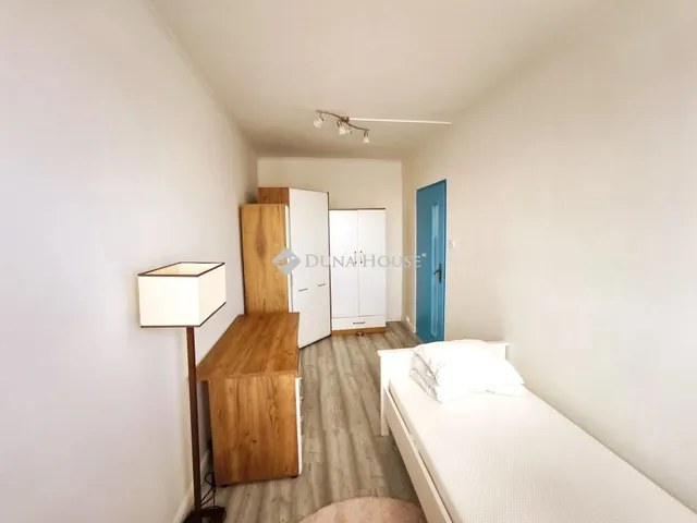 Eladó lakás Budapest XXI. kerület 54 nm