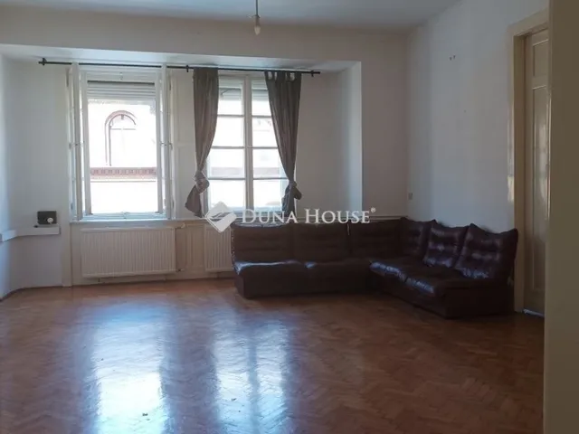 Eladó lakás Budapest VIII. kerület 87 nm